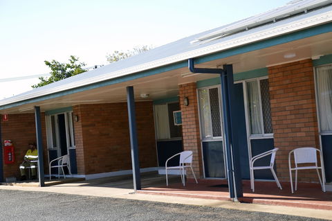 Rover Holiday Units - Accommodation Adelaide 3