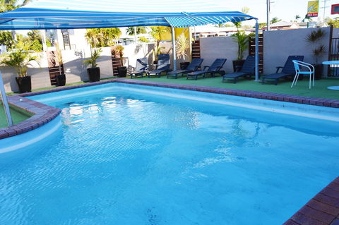 Rover Holiday Units - Accommodation Adelaide 5