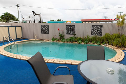 Lantern Motor Inn - Accommodation Adelaide 3