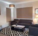 Newly Built Blue on Cooper - Accommodation Adelaide