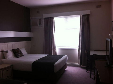 Amity Motor Inn - Accommodation Adelaide 1