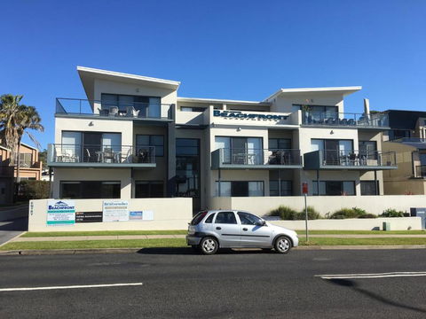 Mollymook Beachfront Penthouse 9 - Accommodation Adelaide 3
