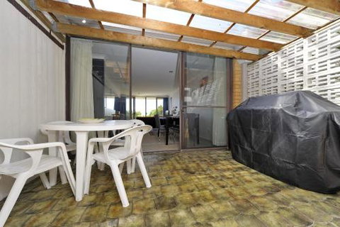 The Crest Unit 5 Shoal Bay - Accommodation Adelaide 3