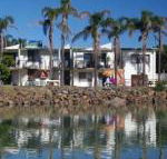 Beachfront 1 25 Willow Street