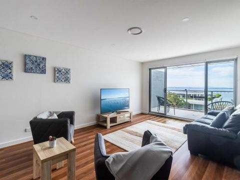 Avra Seabreeze 503 / 4 8 Bullecourt Street - Accommodation Adelaide 3