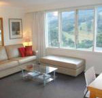 Thredbo Village 3 Bedroom Apartment with Fantastic Views