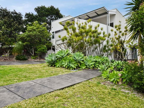 East Coast - Accommodation Adelaide 3