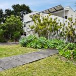 East Coast - Accommodation Adelaide 0