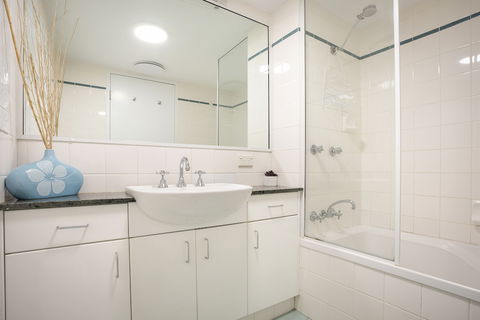 Apartment 2 Surfside - Accommodation Adelaide 2