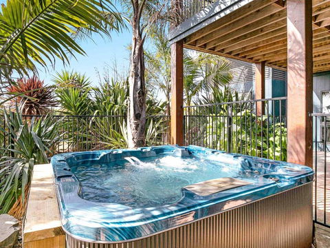 The Islander - Accommodation Adelaide 1