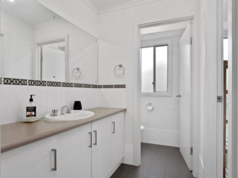 Beach Fun 11 Broadbeach Drive - Accommodation Adelaide 2
