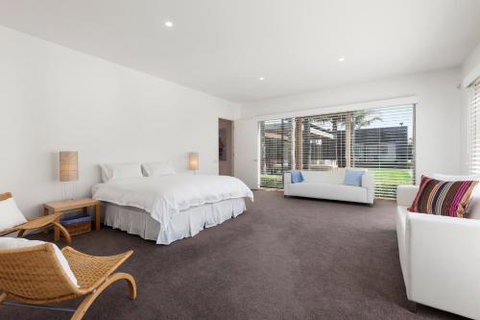 Franklin House - Accommodation Adelaide 4