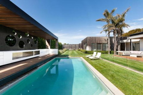 Franklin House - Accommodation Adelaide 0
