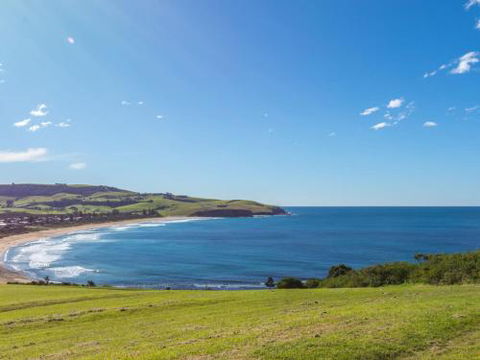 COASTLINE Boat Harbour Gerringong 4pm Check Out Sundays - Accommodation Adelaide 0