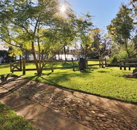 The Lake House at Erowal Bay 4pm Check Out Sundays - Accommodation Adelaide