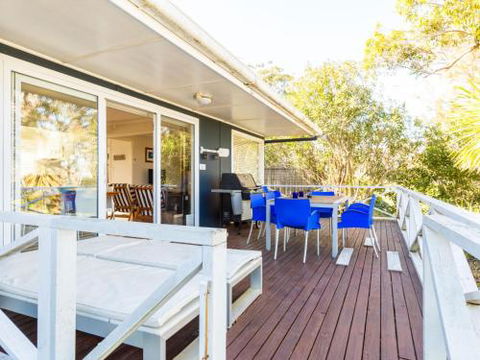 The Shack At Palm Beach 4pm Check Out Sundays - Accommodation Adelaide 3
