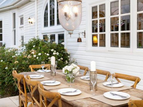 Wembley House Southern Highlands With 4pm Check Out Sunday - Accommodation Adelaide 6