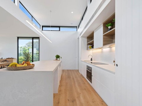 Fairway Views - Accommodation Adelaide 2