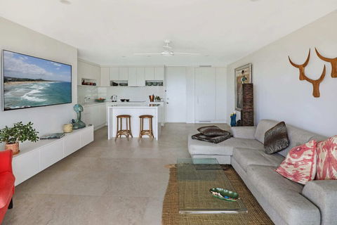SPECTACULAR OCEAN FRONT Sounion6 - Accommodation Adelaide 1