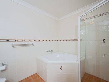 Lagoons Estate 6 Dowling Street - Accommodation Adelaide 4