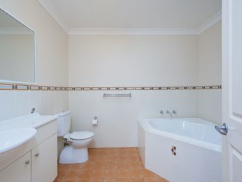 Lagoons Estate 6 Dowling Street - Accommodation Adelaide 5
