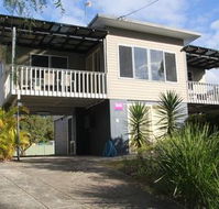 The Boat House - Accommodation Adelaide
