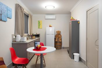 The Executive B & B - Accommodation Adelaide 3