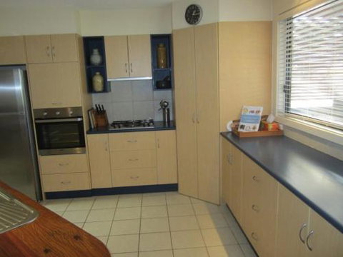 SPUR Of THE MOMENT - Accommodation Adelaide 4