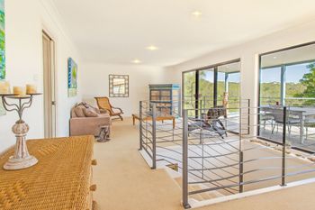 Spinnakers Loft 3 Bed Apartment - Accommodation Adelaide 0