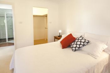 Spinnakers Loft 3 Bed Apartment - Accommodation Adelaide 6