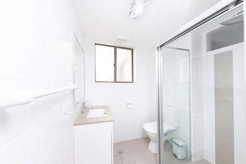 Hibiscus Court Unit 4 - Accommodation Adelaide 2