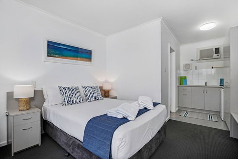 Bayscape Studio Glenelg - Accommodation Adelaide 0