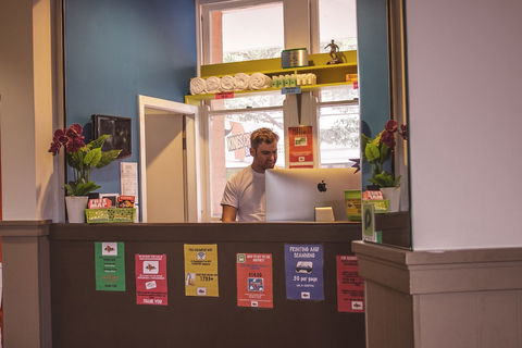 Mad Monkey Backpackers Bayswater - Accommodation Adelaide 3