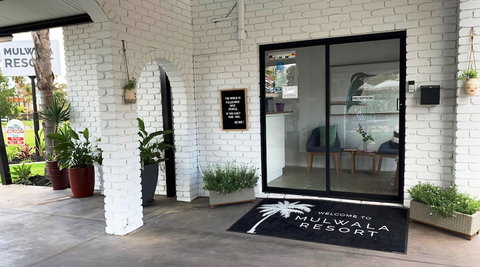 Mulwala Resort - Accommodation Adelaide 0