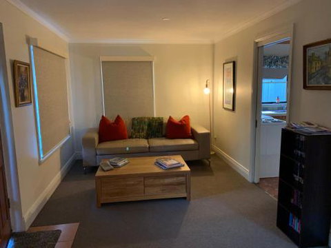 3 Batten Street - Accommodation Adelaide 4
