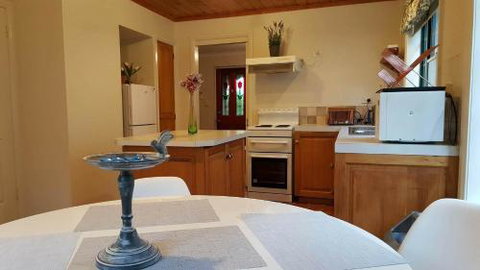 3 Batten Street - Accommodation Adelaide 3