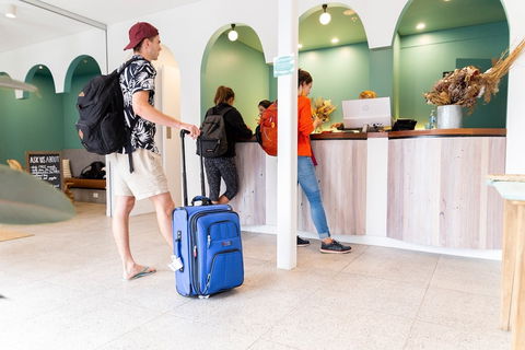 Stoke Beach House - Accommodation Adelaide 1
