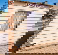 Daydream Motel and Apartments - Accommodation Adelaide