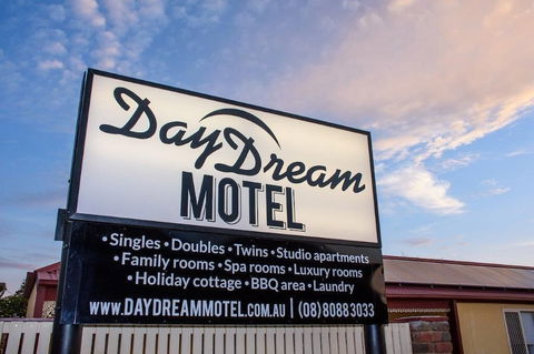 Daydream Motel And Apartments - Accommodation Adelaide 4