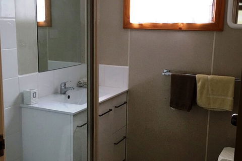 Tinglewood Cabins - Accommodation Adelaide 2