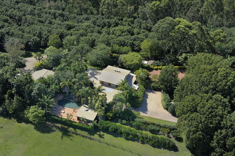Summerhills Retreat Byron Bay - Accommodation Adelaide 4