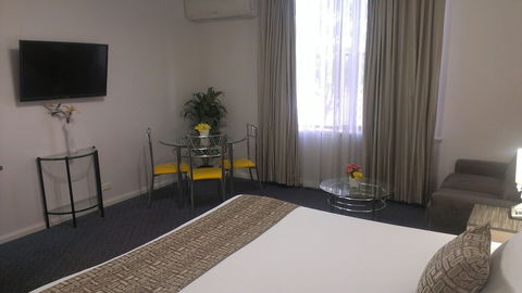 Lindy Lodge Motel - Accommodation Adelaide 5