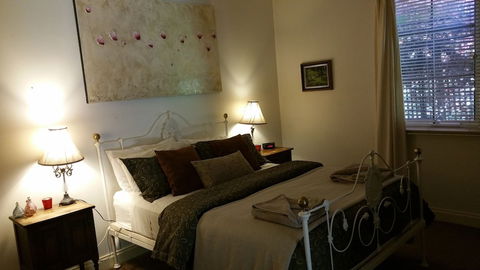 Amy's House - Accommodation Adelaide 5