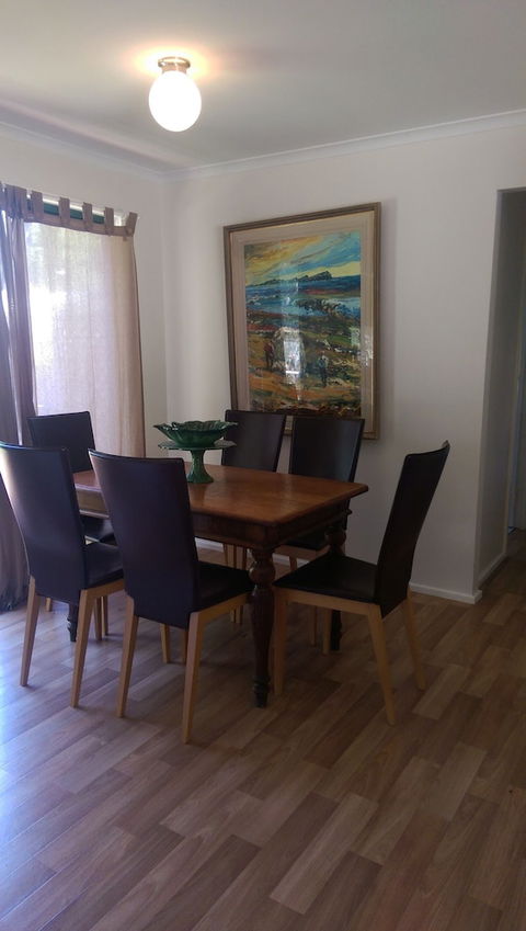 Amy's House - Accommodation Adelaide 4