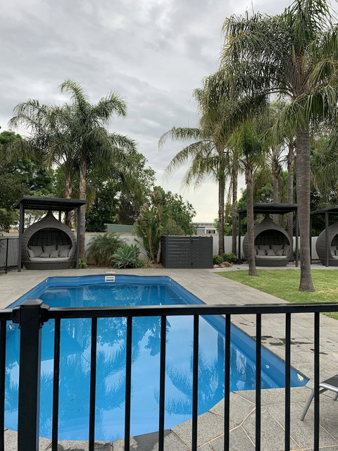 Federation Motel Resort - Accommodation Adelaide 0