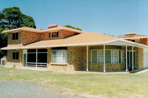 Anoyster On The Beach Sawtell - Accommodation Adelaide 6