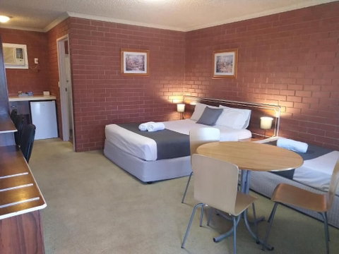 Junction Motel Wagga - Accommodation Adelaide 4