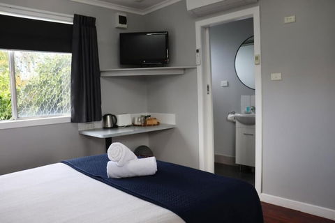 Almare Tourist Motel - Accommodation Adelaide 5