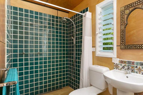 Dolphins Beach House - Accommodation Adelaide 6