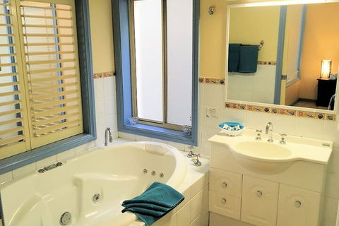 Al Mare Beachfront Retreat - Accommodation Adelaide 5